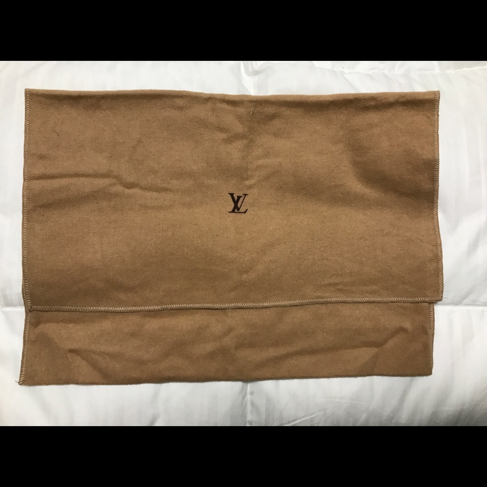 Louis Vuitton dust bag 15x11